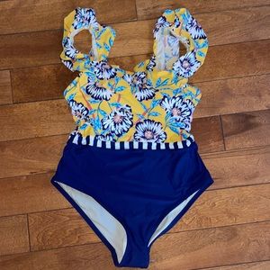 Women’s swim suits